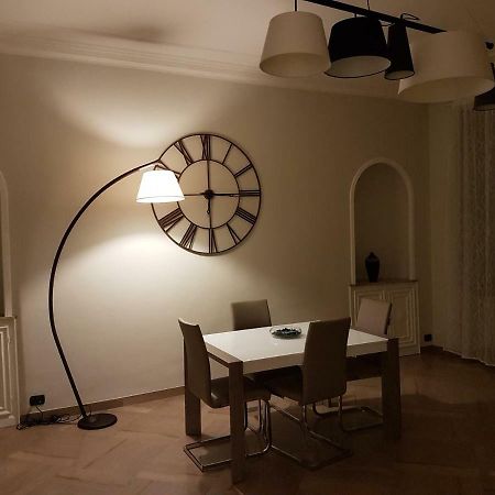 Apartament Giuria 35 - Elegante Ed Accogliente Nei Pressi Del Valentino Turyn Zewnętrze zdjęcie