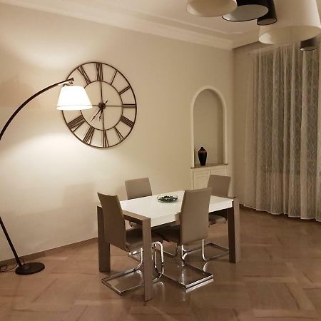 Apartament Giuria 35 - Elegante Ed Accogliente Nei Pressi Del Valentino Turyn Zewnętrze zdjęcie